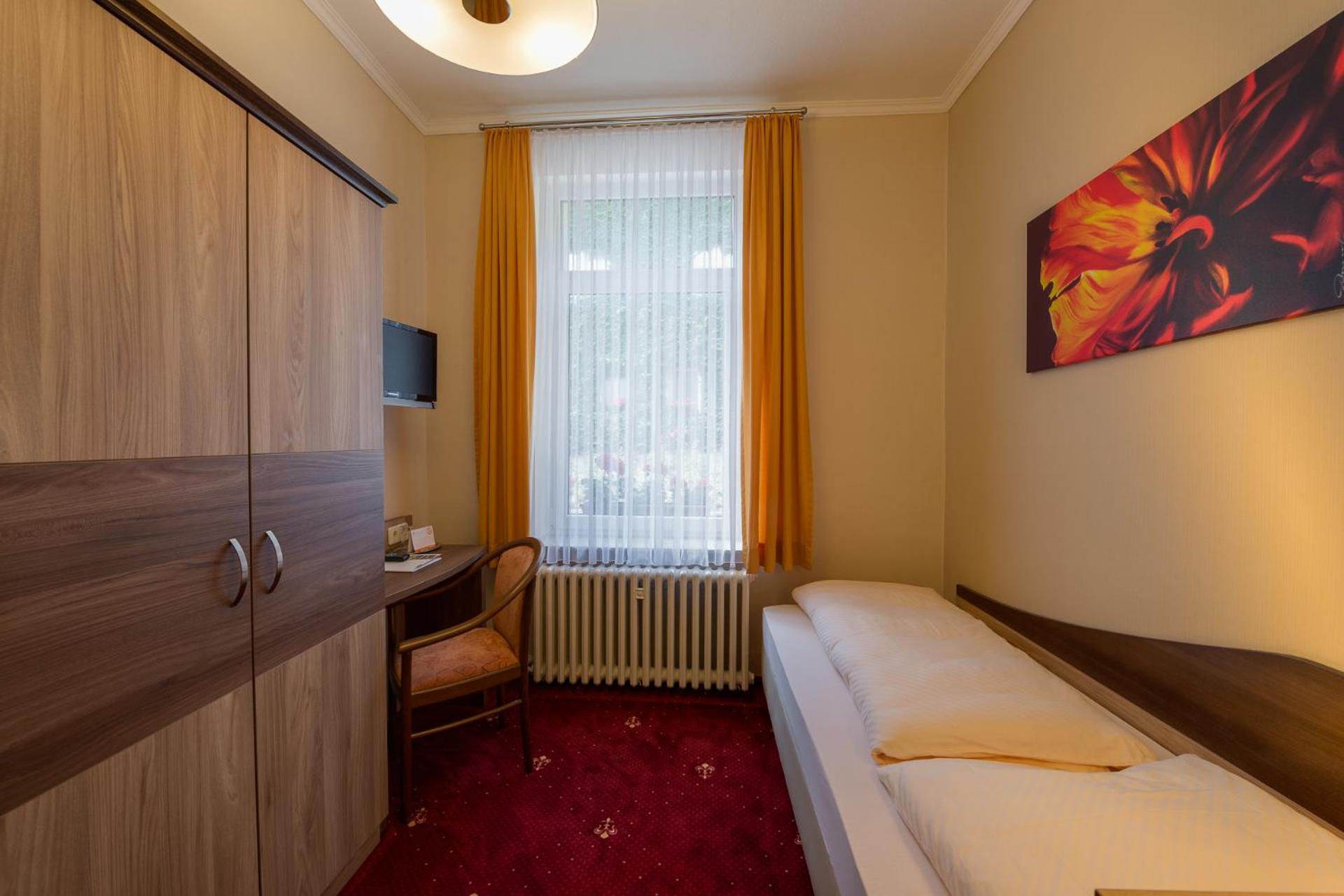 Berghotel Wilhelmsburg Bad Kosen Ruang foto