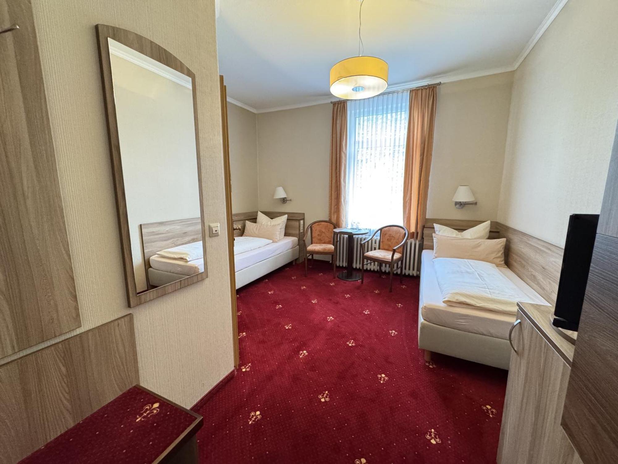 Berghotel Wilhelmsburg Bad Kosen Ruang foto