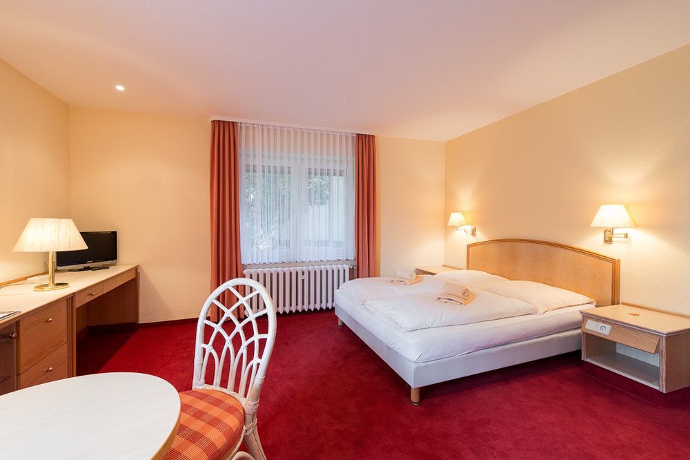 Berghotel Wilhelmsburg Bad Kosen Bagian luar foto